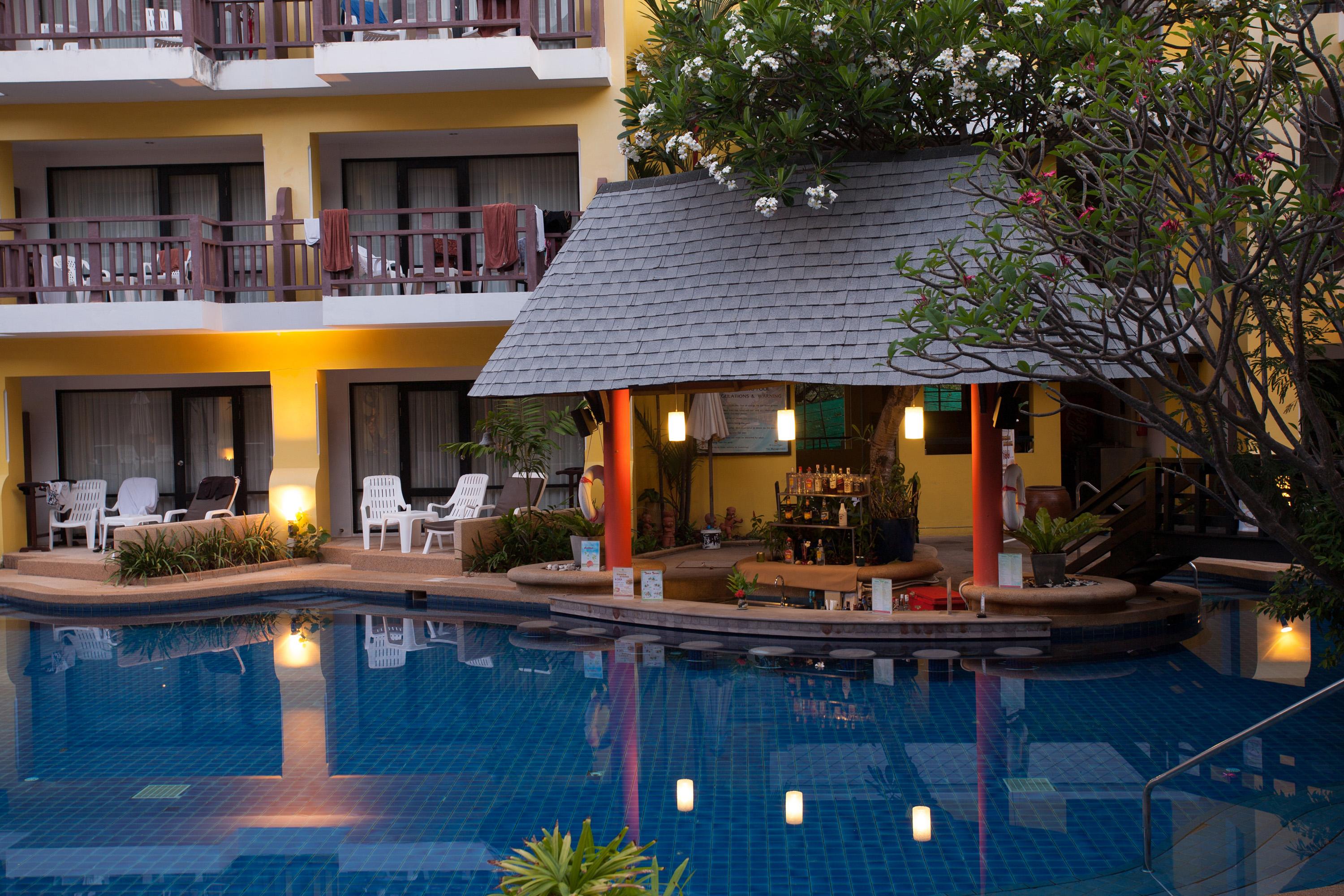 Woraburi Phuket Resort & Spa - Sha Plus Karon Exterior photo